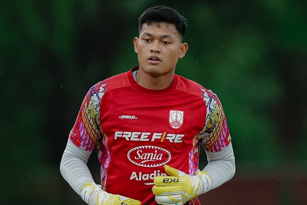 Kiper Persis Solo Riyandi Lakukan Lima Kali Penyelamatan