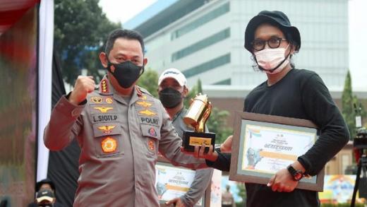 Dianggap Paling Berani, Ini Pemenang Pertama Lomba Mural Kritik Polri