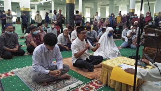 Satu Keluarga di Pekanbaru Jadi Mualaf, Mengaku Dapat Hidayah Lewat Mimpi