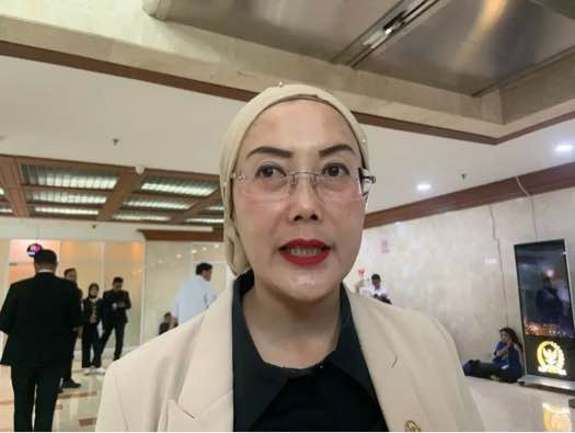 Penurunan Biaya Haji Dipuji, tapi DPR Ingatkan Jangan Abaikan Transparansi dan Kualitas Layanan