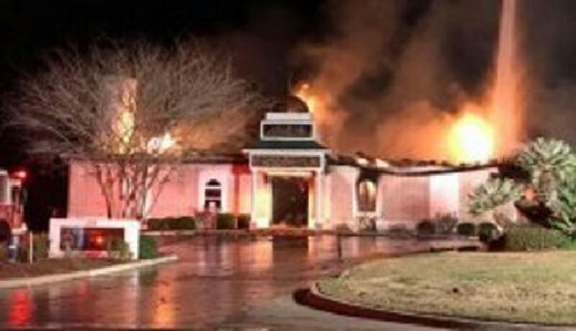 Luar Biasa, dalam Sehari Warga AS Berhasil Galang Dana Rp11 Miliar untuk Bangun Masjid yang Terbakar di Texas