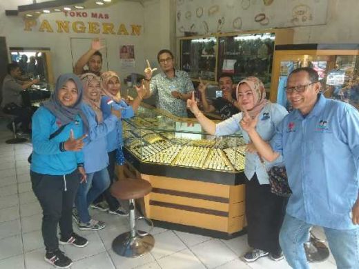 Yakinkan Warga Coblos 02, GRN PAS Riau Sambangi Pasar Tradisional