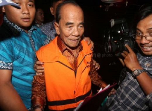Ditahan KPK, Mantan Gubernur Riau Annas Maamun Diduga Suap Anggota DPRD Rp 900 Juta