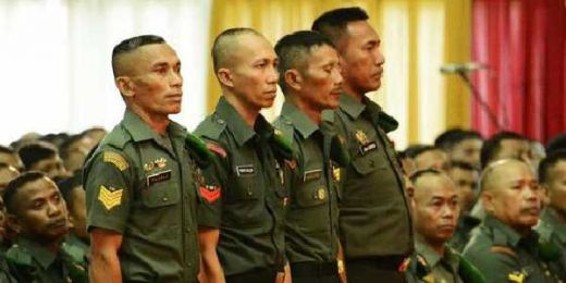Ogah Terima Hadiah dari Jokowi, 4 Prajurit TNI Ini Malah Minta Fasilitas untuk Warga