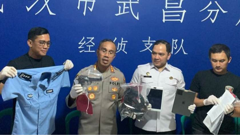 11 WNA China Salahgunakan Izin Tinggal, Jalankan Operasi Tipu-Tipu Digital