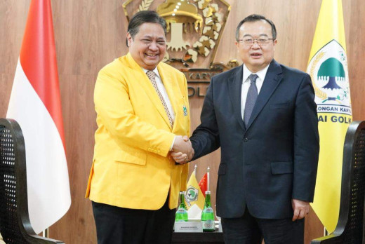 Terima Delegasi PKC, Airlangga: Partai Golkar Janjikan Stabilitas Politik dan Investasi Tiongkok