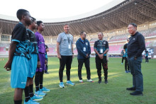 Dukungan Pemerintah Terhadap Sepakbola Nyata Kata Direktur Papua Football Academy