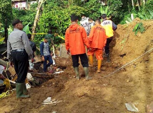 Inalillahi, Longsor di Kabupaten Bandung Hari Ini, Satu Keluarga Meninggal Dunia