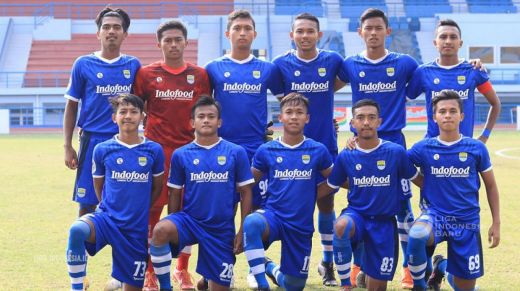 Lawan Madura United, Persib Bandung Pesta Gol