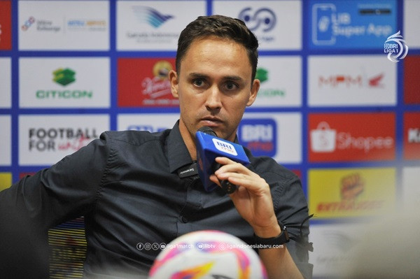 Paul Munster Tak Permasalahkan Main di Bali Lawan PSIS Semarang